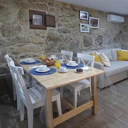 Casa Veiga Apartment *