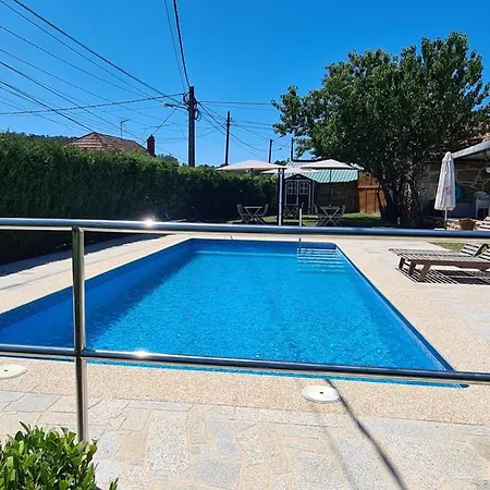 Casa Veiga Apartment *