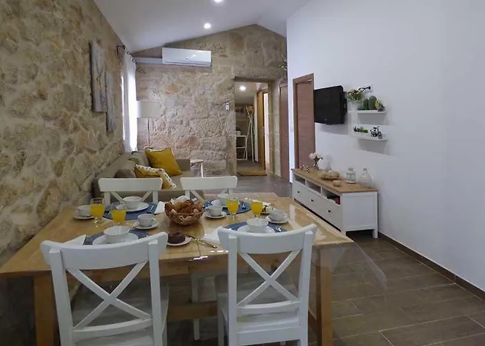 Casa Veiga Apartment *